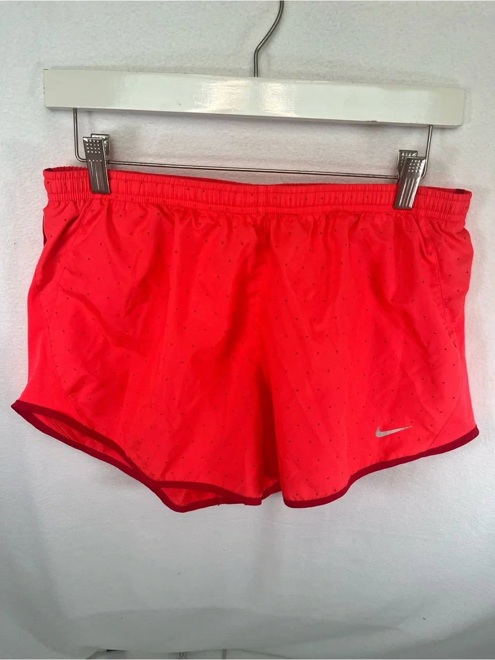 Nike Women's Dri-Fit Neon Coral Orange Triangle Print Athletic Running Shorts M